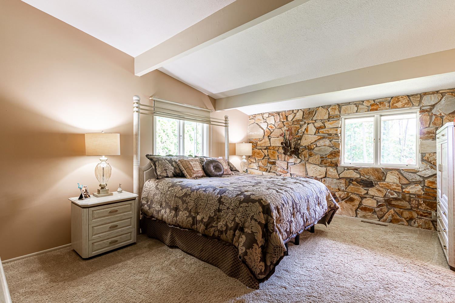 2302 Topsfield Road South Bend, IN 46614 - Photo 25 of 36 Gallery Image 25