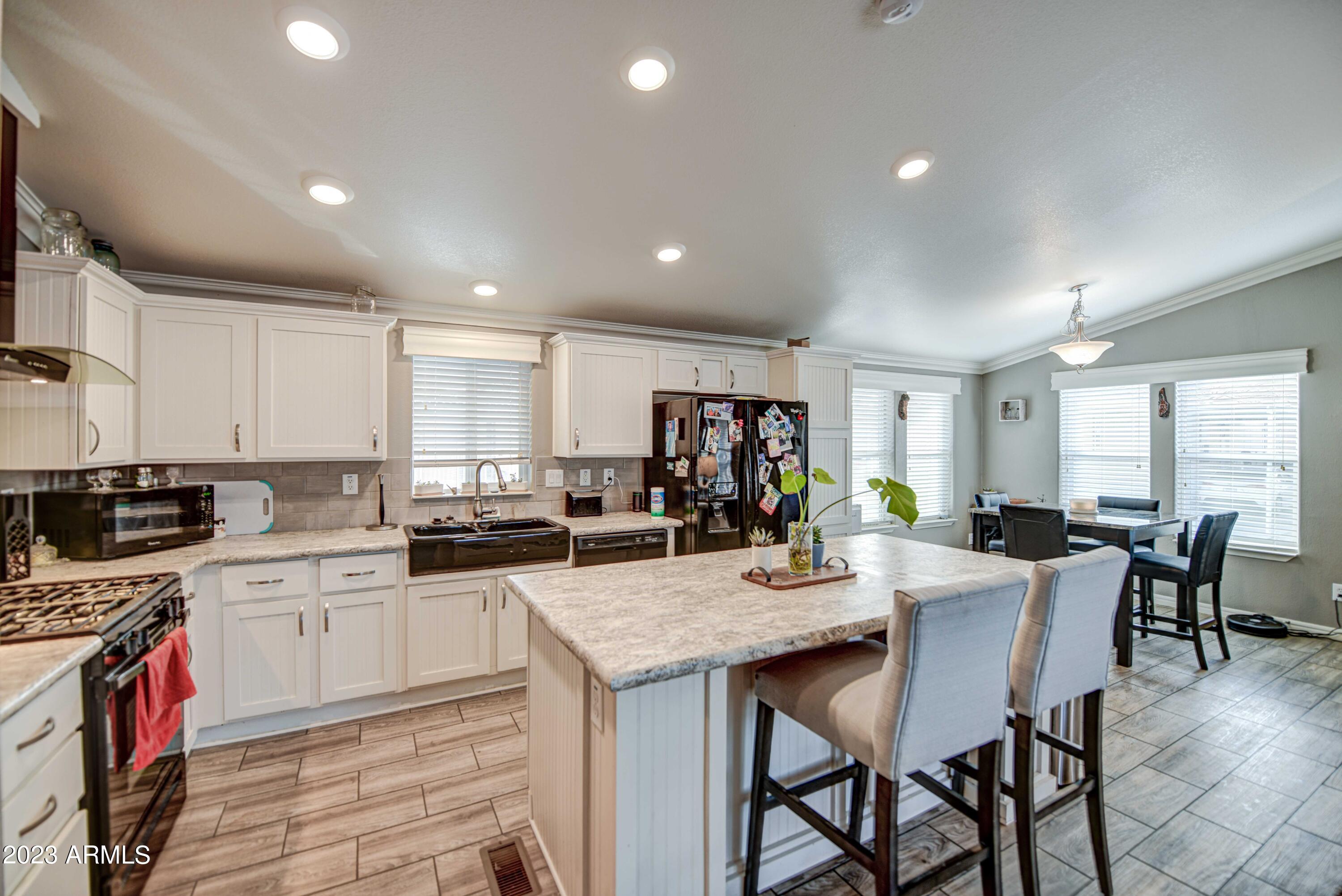 400 West Baseline Road, Unit 176 Tempe, AZ 85283 - Photo 1 of 32 Kitchen 1