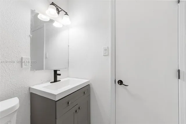 $525,000 | 4530 Southwest 25th Street, West Park, FL 33023