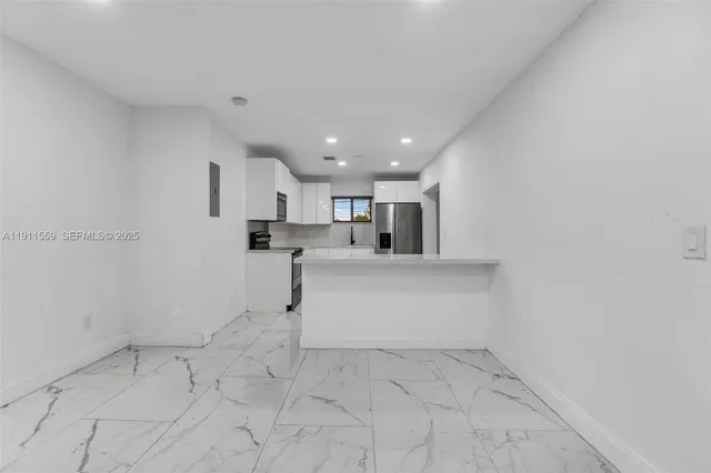 $525,000 | 4530 Southwest 25th Street, West Park, FL 33023