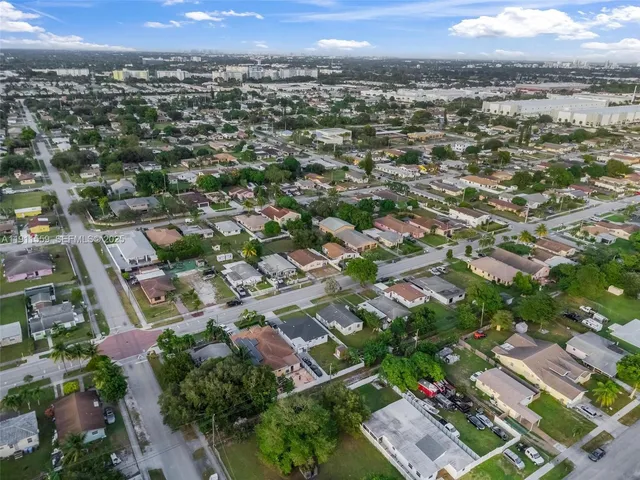 $525,000 | 4530 Southwest 25th Street, West Park, FL 33023