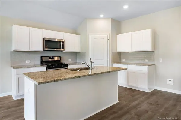 $228,000 | 8124 Caden Lane, Iowa, LA 70647