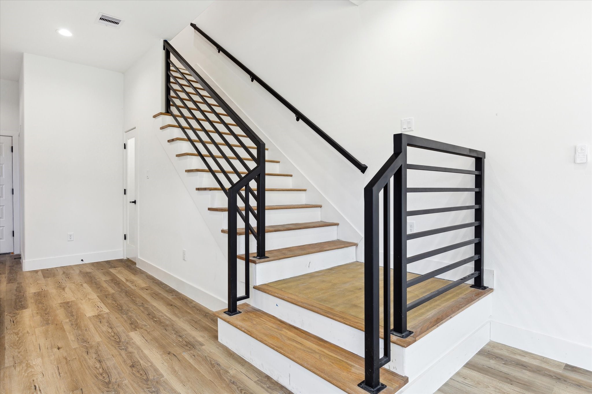 8012 Brandon Street Houston, TX 77051 - Photo 10 of 29 Stairs