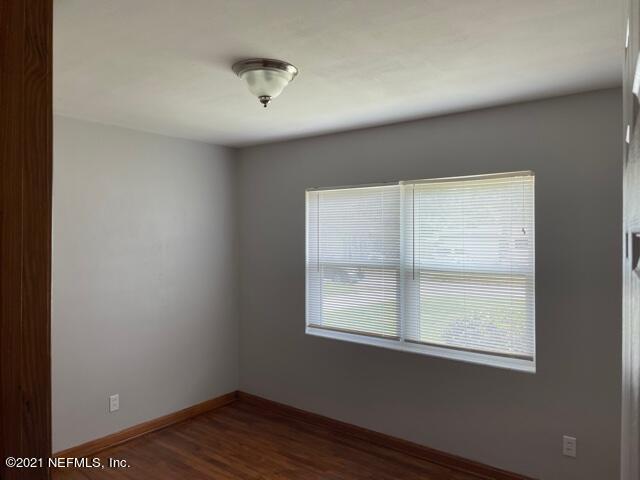 2745 Rainbow Circle Jacksonville, FL 32217 - Photo 7 of 11 BR2