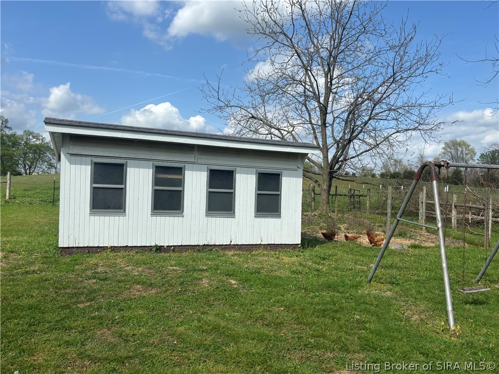 1971 North Naugle Road Salem, IN 47167 - Photo 56 of 65 8x16 Chicken House