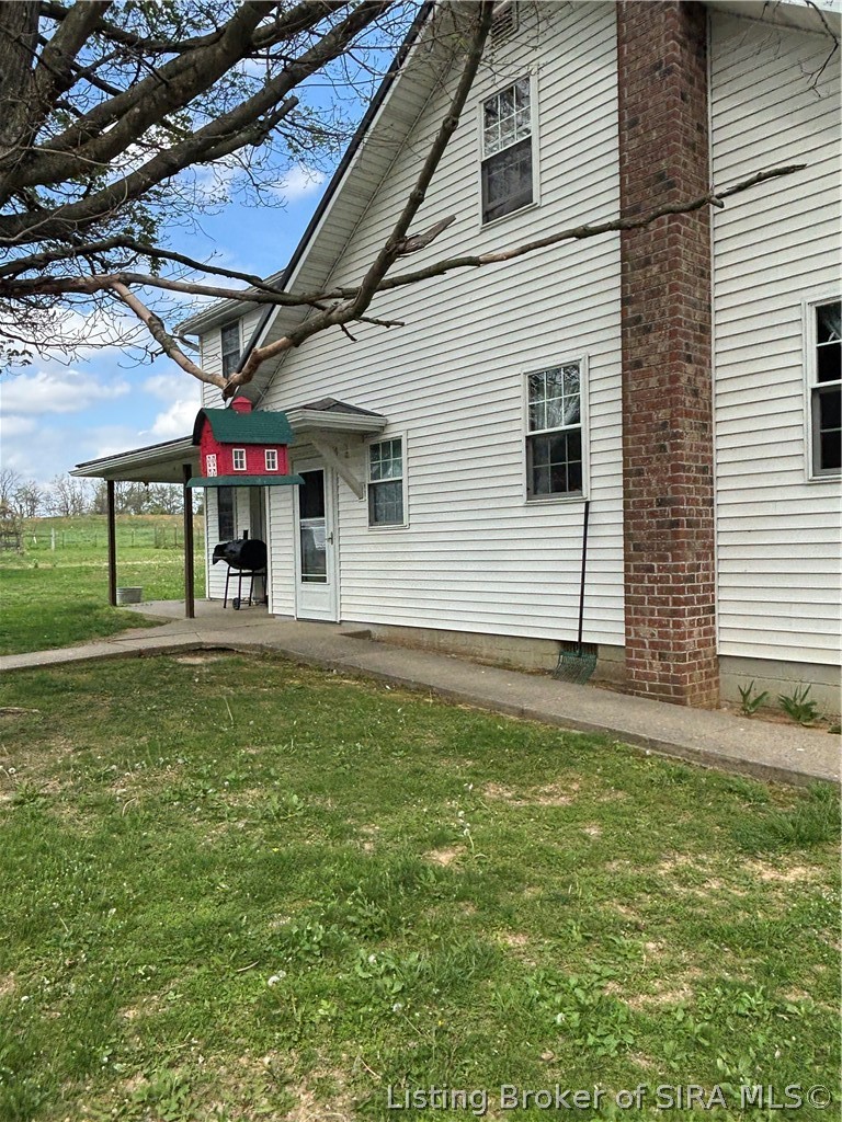 1971 North Naugle Road Salem, IN 47167 - Photo 9 of 65 Side entry into Mudroom