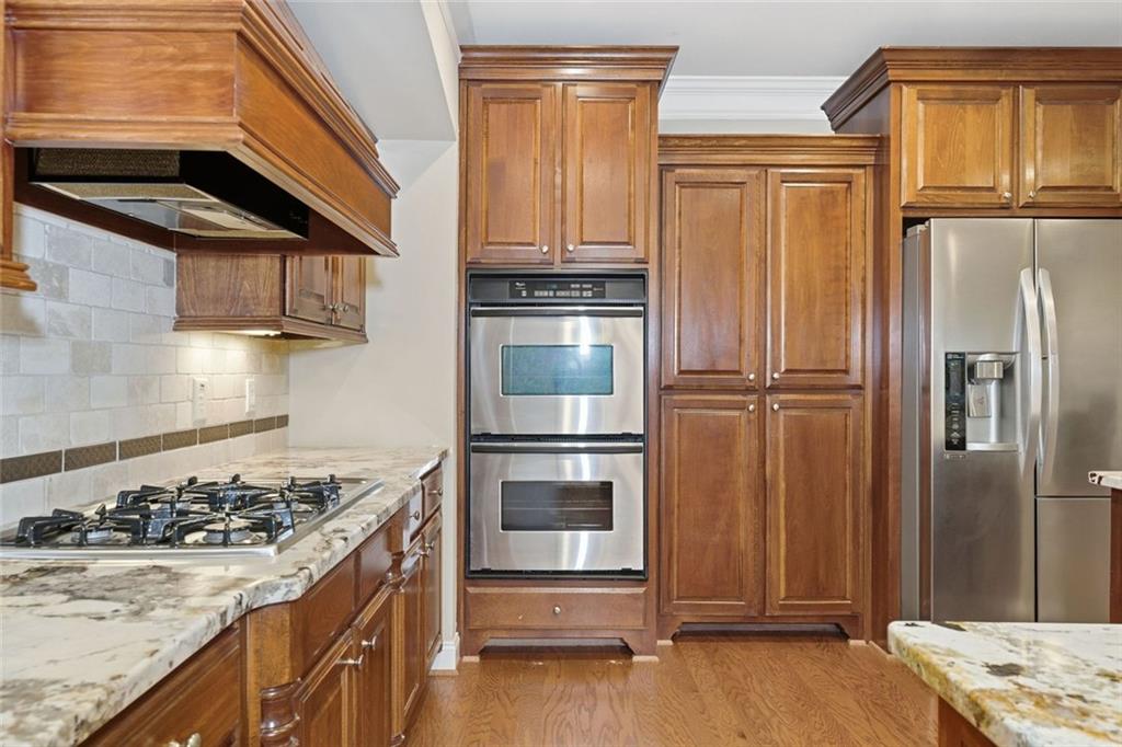 2618 Long Pointe Roswell, GA 30076 - Photo 11 of 47