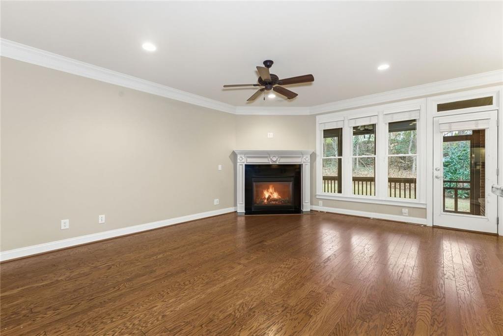 2618 Long Pointe Roswell, GA 30076 - Photo 4 of 47