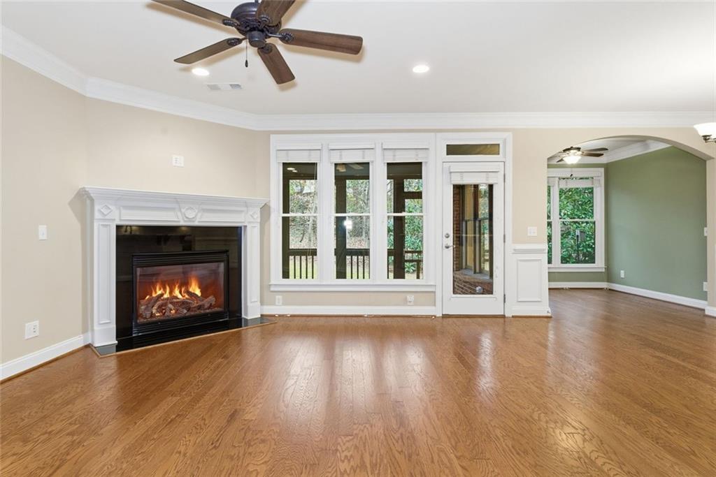 2618 Long Pointe Roswell, GA 30076 - Photo 5 of 47