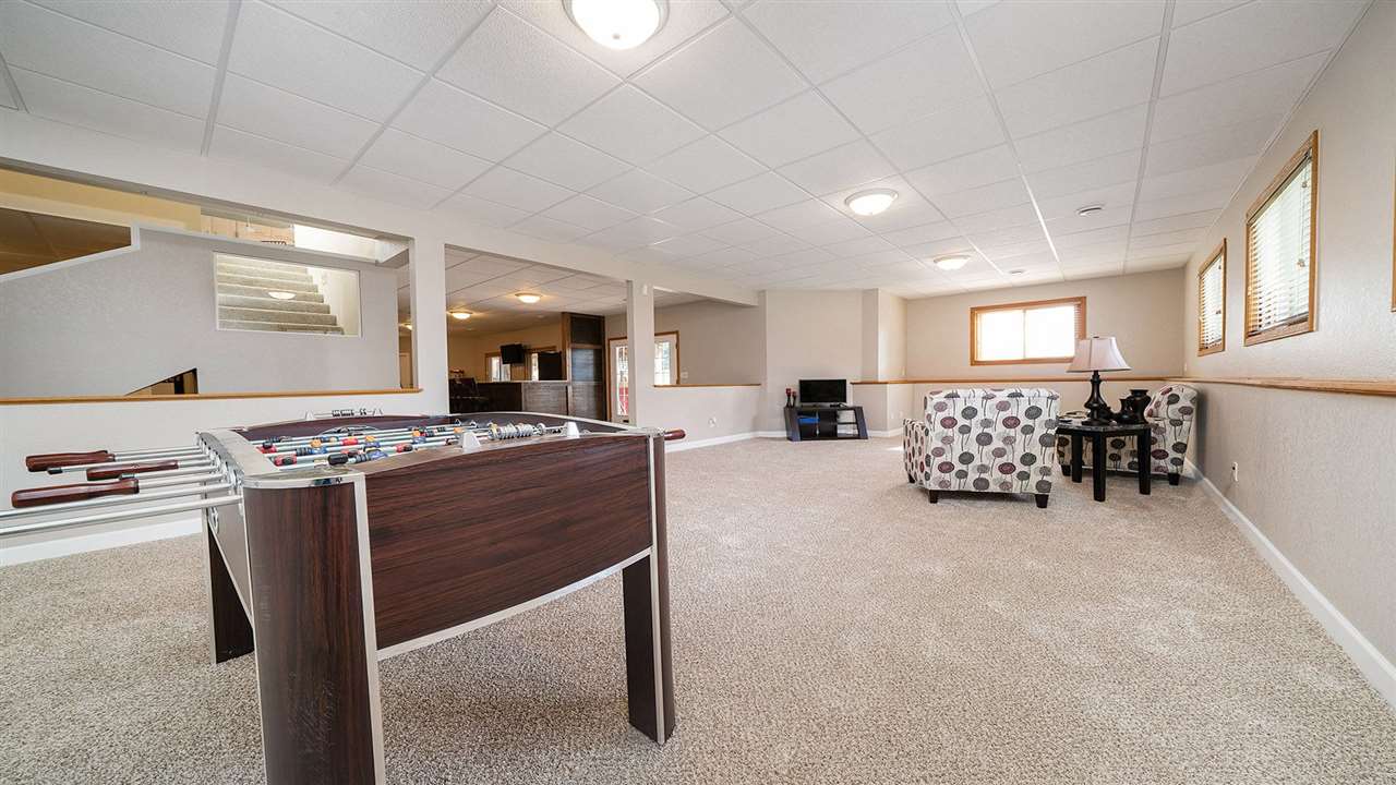 4611 Austin Road Sterling, IL 61081 - Photo 23 of 40 Gallery Image 23