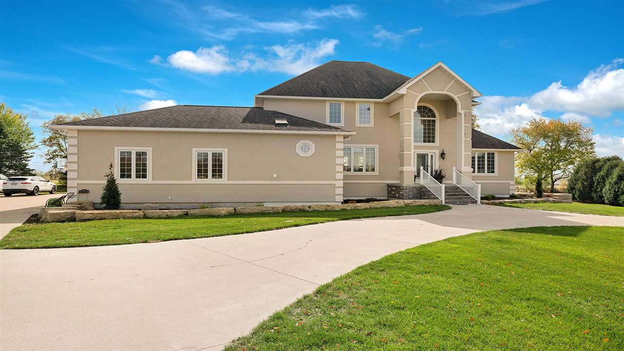 4611 Austin Road Sterling, IL 61081 - Photo 32 of 40 Gallery Image 32
