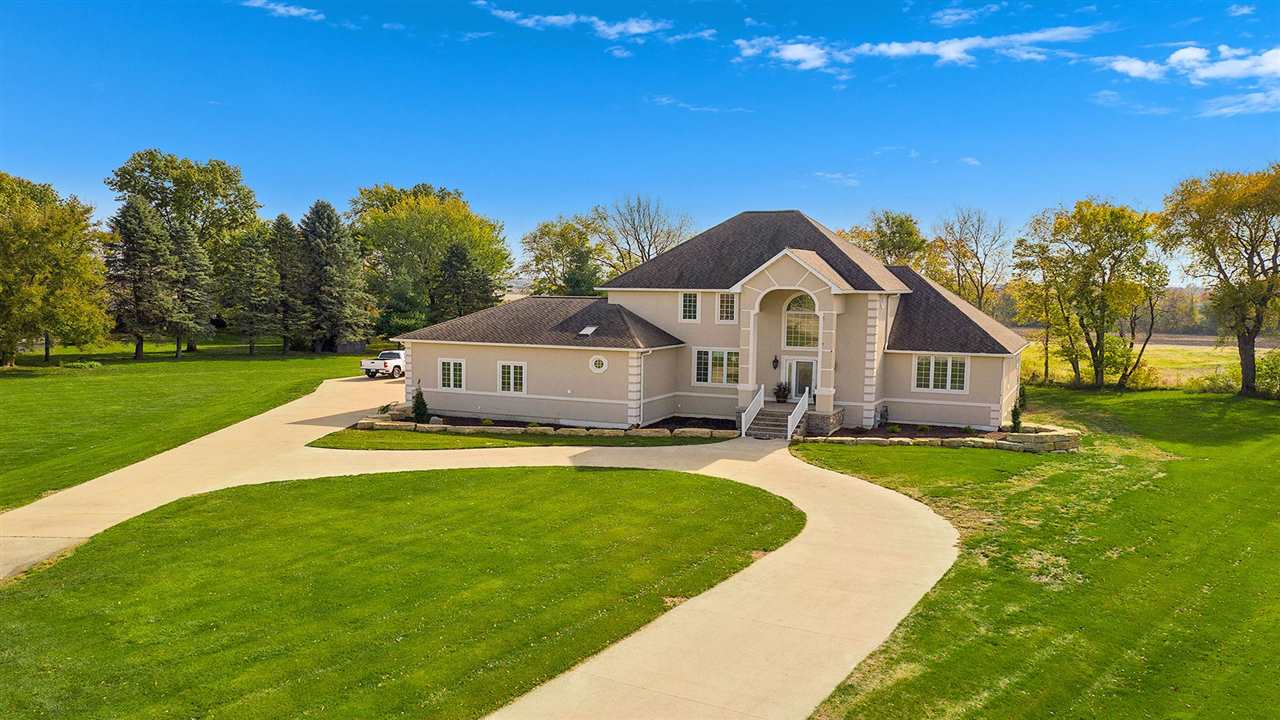 4611 Austin Road Sterling, IL 61081 - Photo 36 of 40 Gallery Image 36