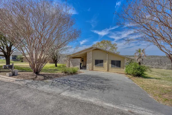 $314,000 | 1702 Sunset Drive, Marble Falls, TX 78654