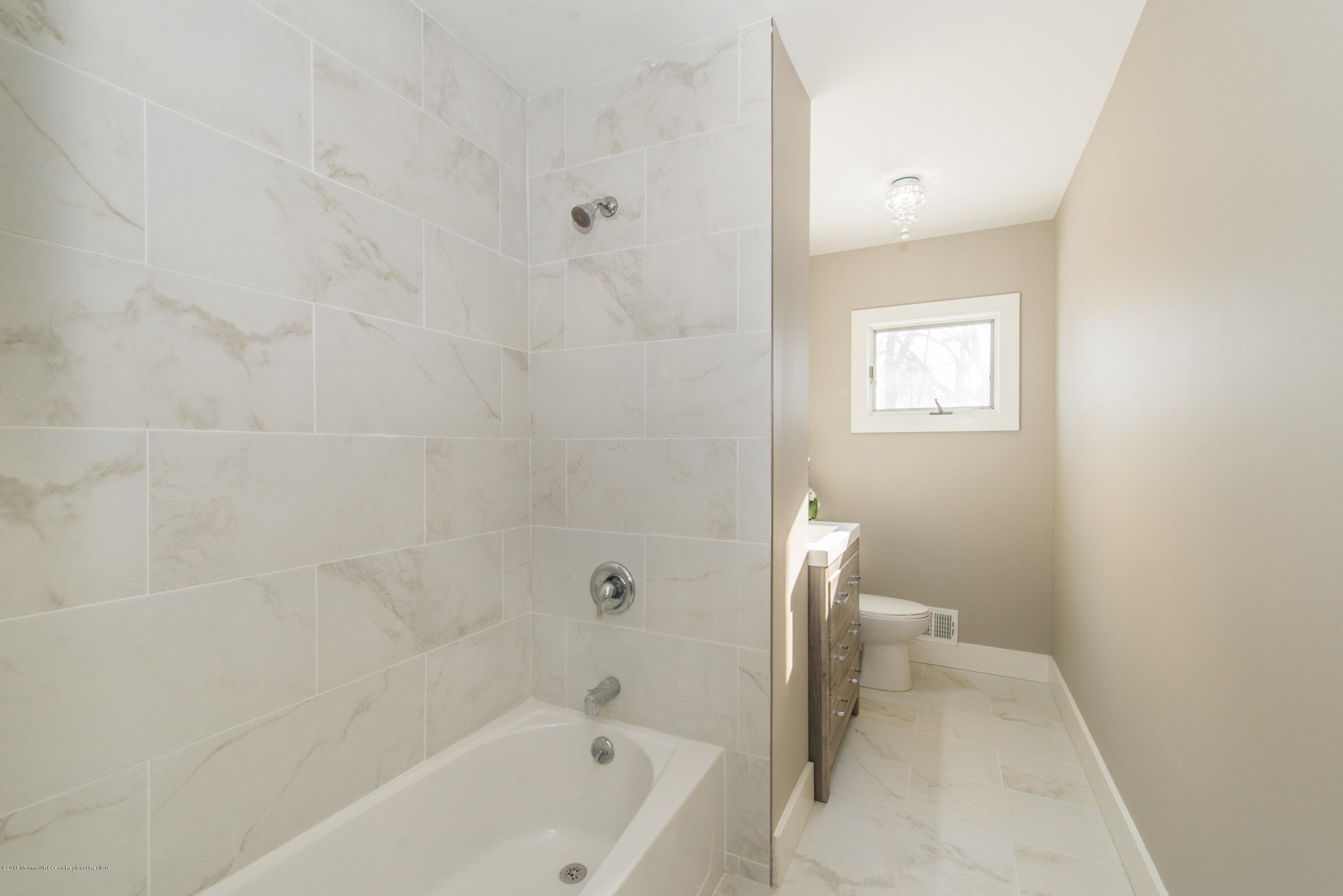 22 Georgetown Road Parlin, NJ 08859 - Photo 17 of 27 Main Bath