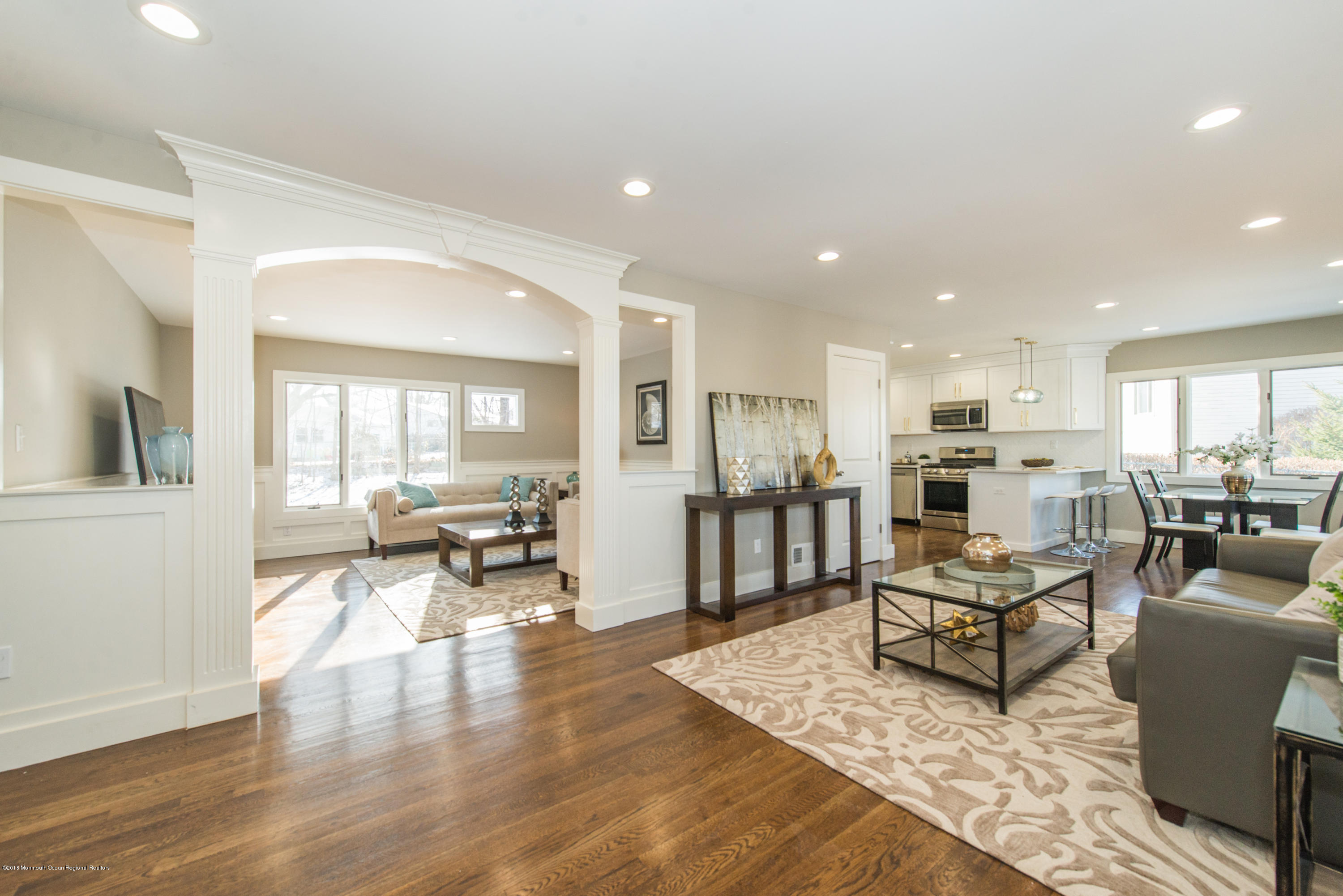 22 Georgetown Road Parlin, NJ 08859 - Photo 4 of 27 Entry