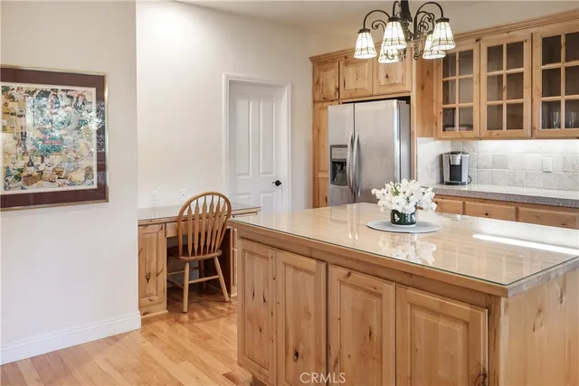 $979,500 | 27376 Pinewood Drive, Lake Arrowhead, CA 92352