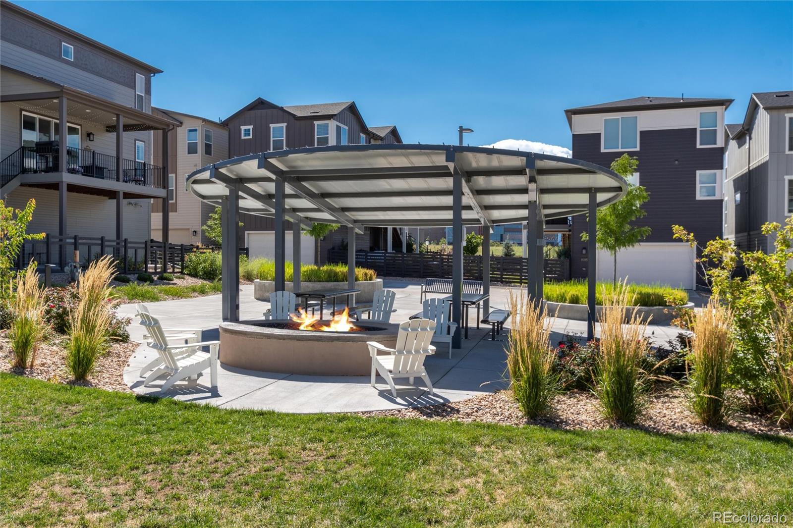 8961 Delacorte Street Highlands Ranch, CO 80129 - Photo 38 of 40 Gallery Image 38