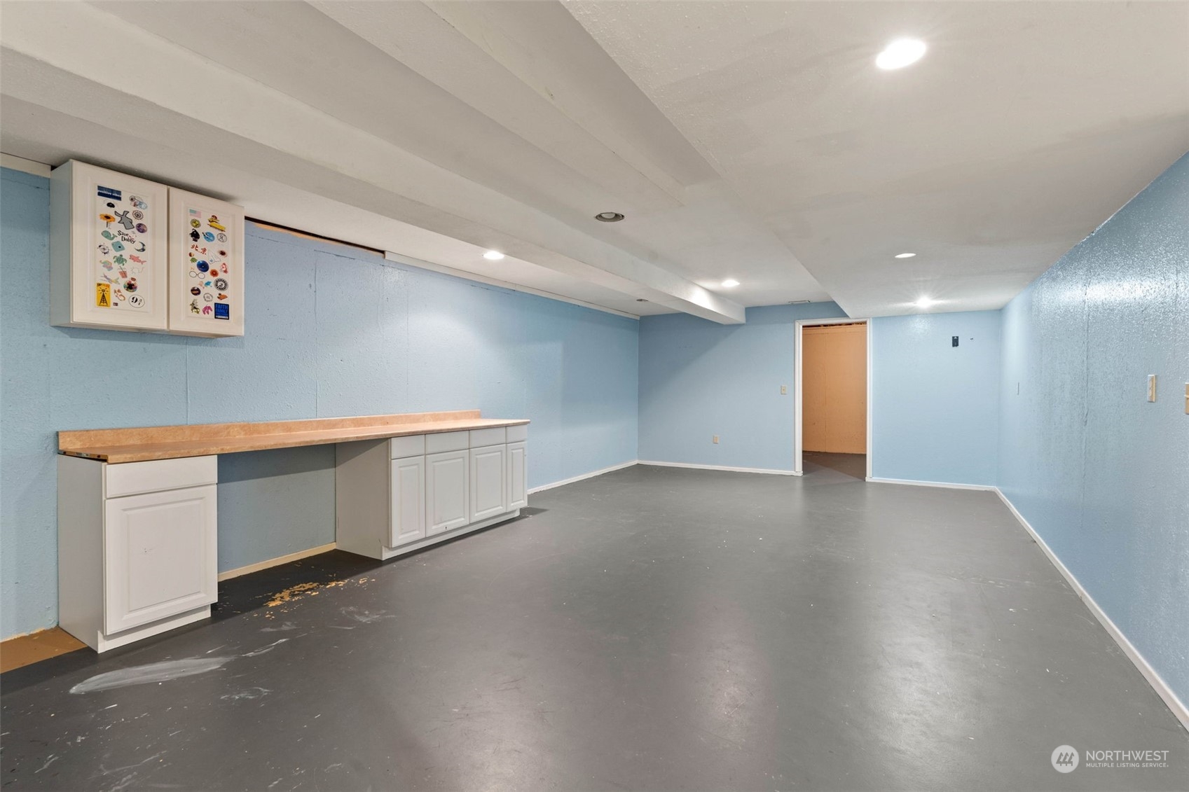 4209 South Eastern Road Spokane, WA 99223 - Photo 36 of 40 a view of an empty room