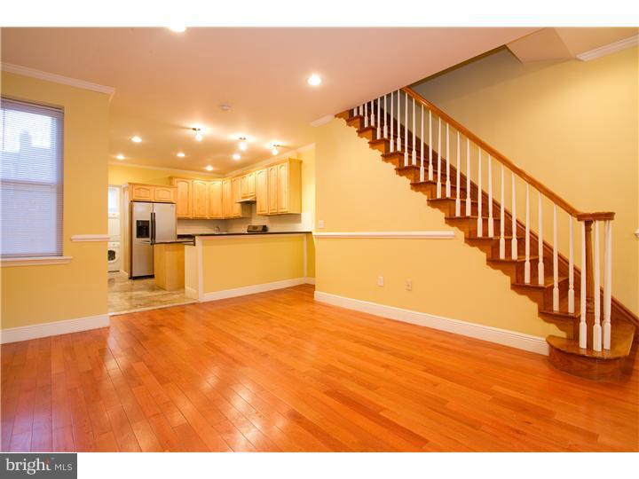 2336 Reed Street Philadelphia, PA 19146 - Photo 3 of 17 Gallery Image 3