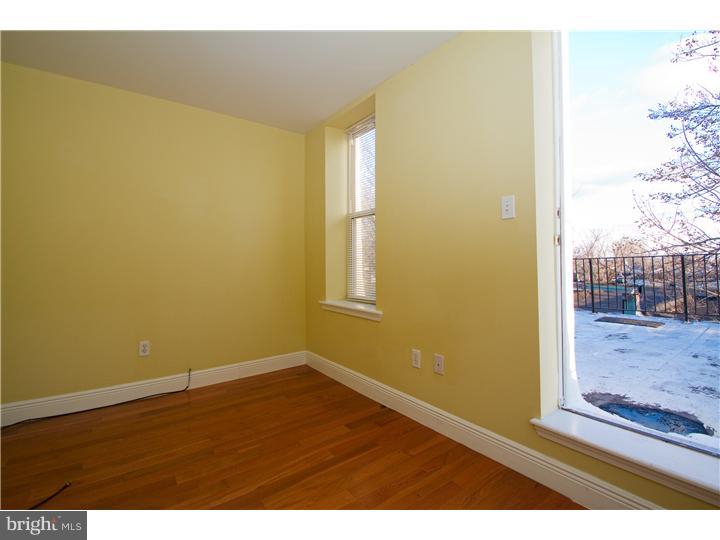2336 Reed Street Philadelphia, PA 19146 - Photo 8 of 17 Gallery Image 8