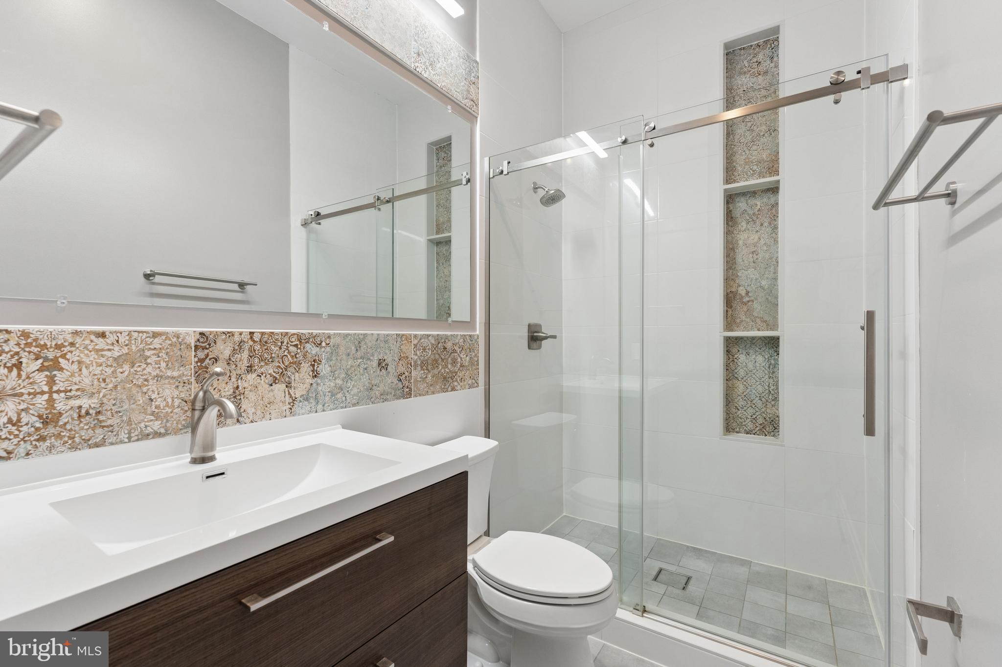 411 P Street Northwest, Unit 3 Washington, DC 20001 - Photo 18 of 28
