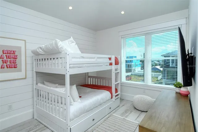 $4,000,000 | 2406 Avenue C, Bradenton Beach, FL 34217