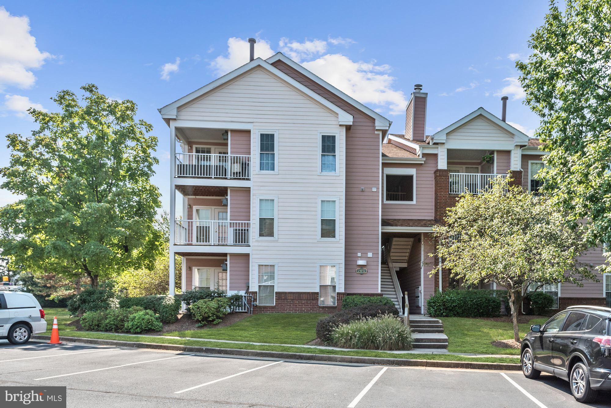 21012 Timber Ridge Terrace, Unit 301 Ashburn, VA 20147 - Photo 2 of 45 Gallery Image 2