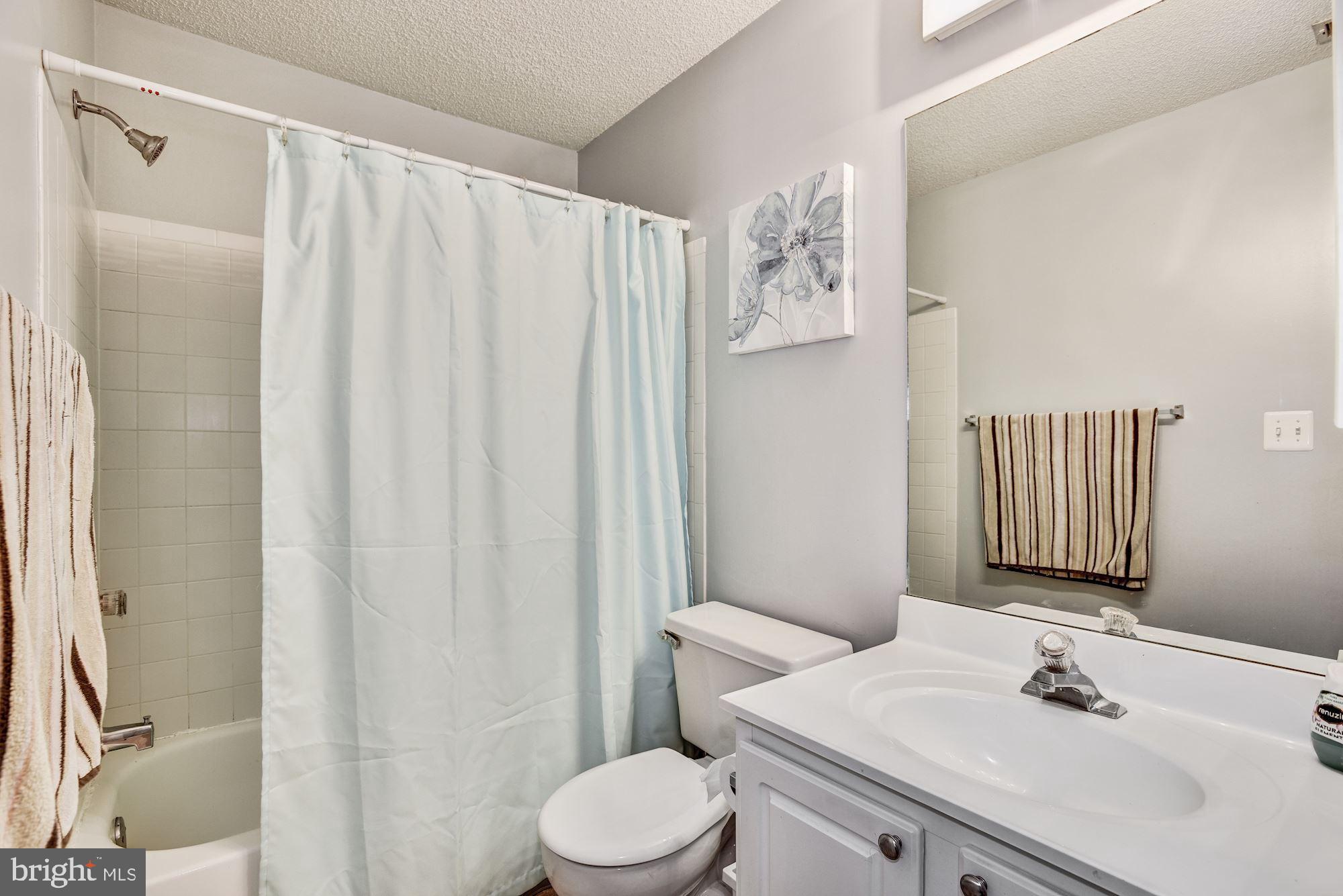 21012 Timber Ridge Terrace, Unit 301 Ashburn, VA 20147 - Photo 24 of 45 Gallery Image 24