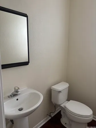 $2,750 | 25210 Battle Lake, San Antonio, TX 78260