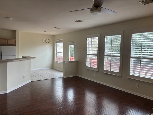 $2,750 | 25210 Battle Lake, San Antonio, TX 78260