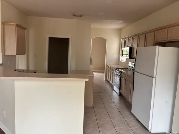 $2,750 | 25210 Battle Lake, San Antonio, TX 78260