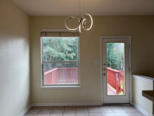 $2,750 | 25210 Battle Lake, San Antonio, TX 78260