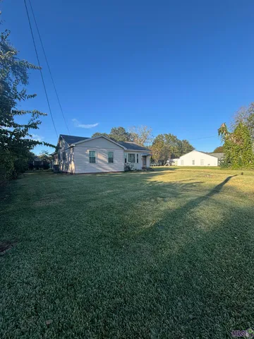 $185,000 | 58380 Canal Street, Plaquemine, LA 70764