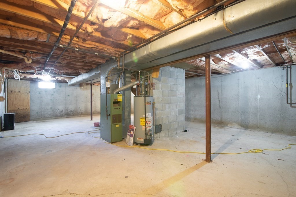 521 Lincoln Rd Extension Hyannis, MA 02601 - Photo 13 of 17