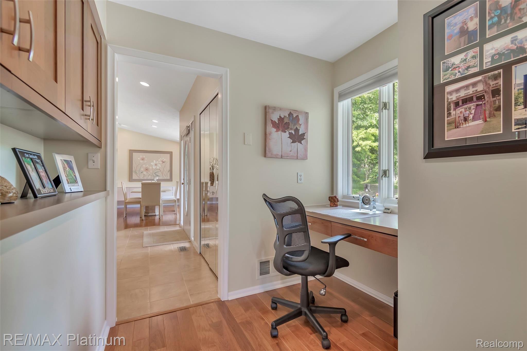 1848 Fox Ridge Drive Howell, MI 48843 - Photo 28 of 68 Convenient Study-Work Station Niche