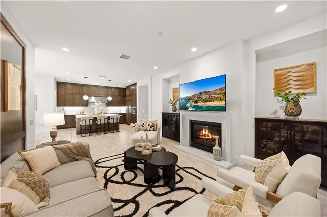 $3,090,000 | 65 Glacier, Irvine, CA 92602