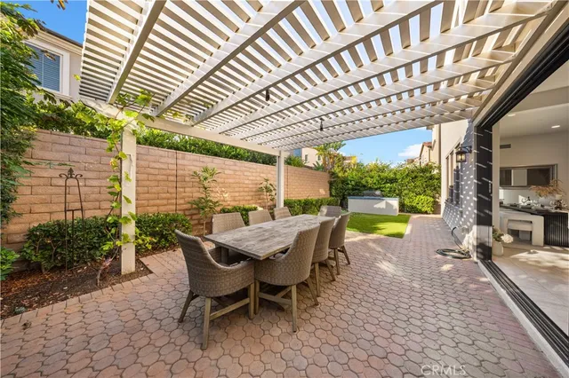 $3,090,000 | 65 Glacier, Irvine, CA 92602