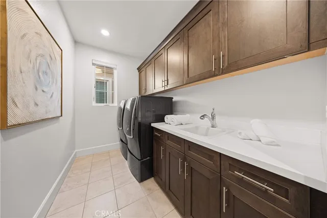 $3,090,000 | 65 Glacier, Irvine, CA 92602