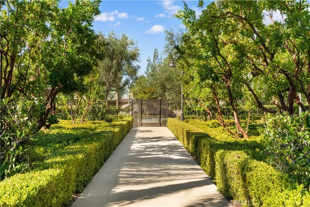 $3,090,000 | 65 Glacier, Irvine, CA 92602
