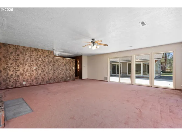 $649,900 | 38470 Elkhorn Estates Road, Baker City, OR 97814