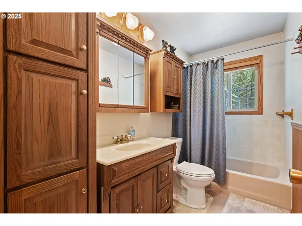 $649,900 | 38470 Elkhorn Estates Road, Baker City, OR 97814