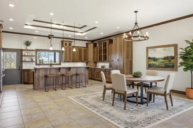 a view of a dining room and livingroom view