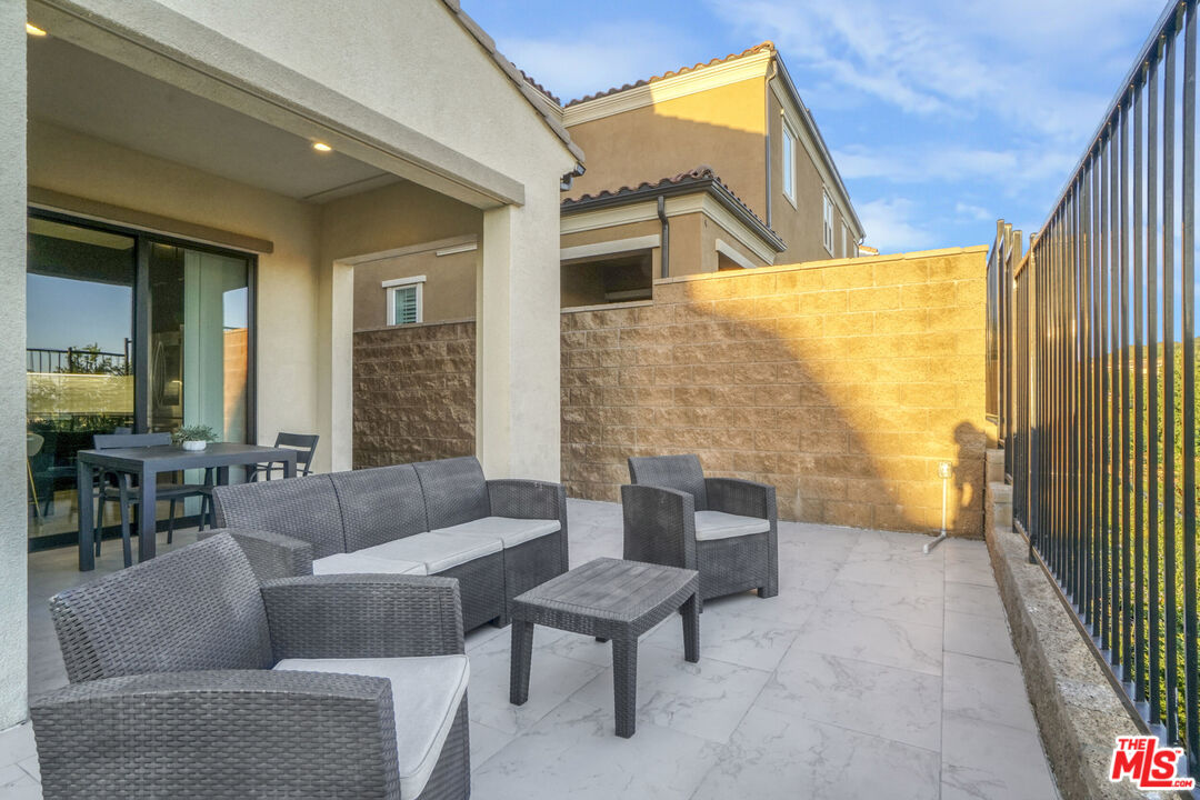 20818 Bur Oak Circle Porter Ranch, CA 91326 - Photo 15 of 42