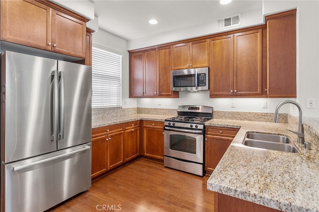 62 Aliso Ridge Loop Mission Viejo, CA 92691 - Photo 6 of 26