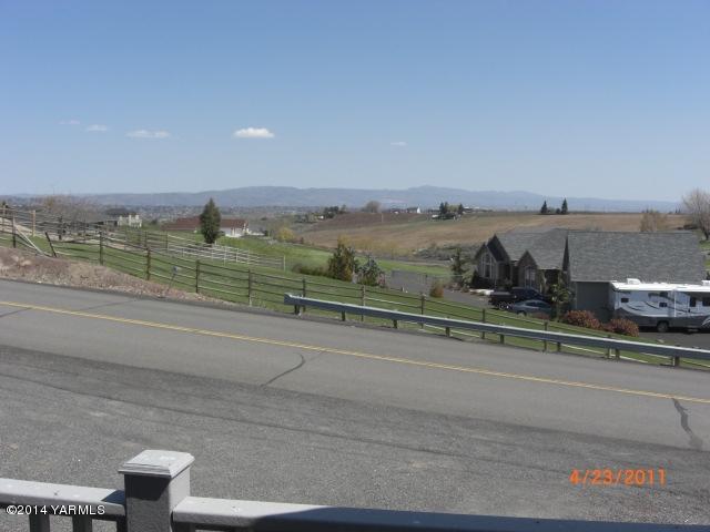 1602 Stein Road Yakima, WA 98908 - Photo 9 of 19