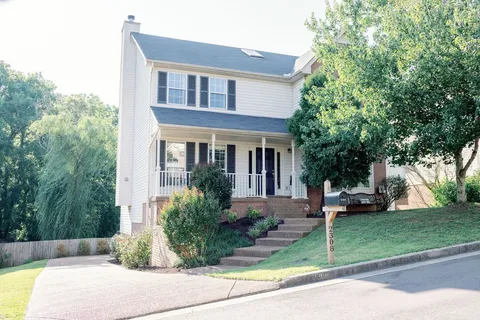 $595,000 | 2308 Sunnett Place, Nashville, TN 37211