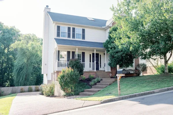 $595,000 | 2308 Sunnett Place, Nashville, TN 37211