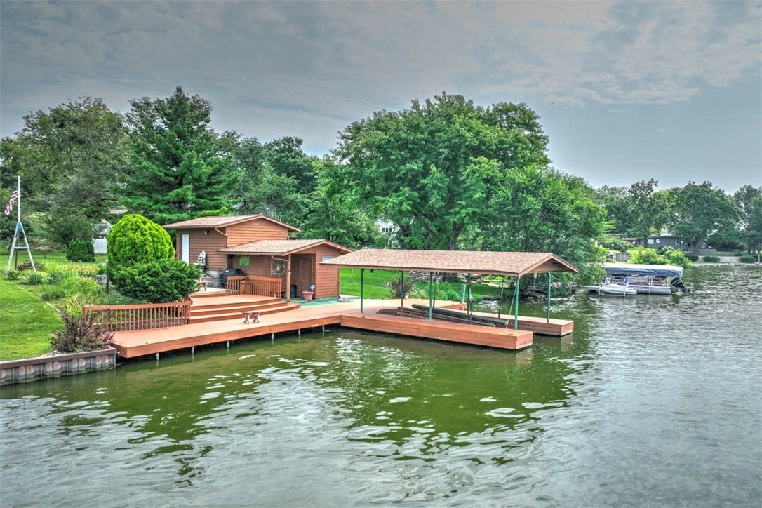 77 Oak Ridge Drive Decatur, IL 62521 - Photo 3 of 47 Gallery Image 3