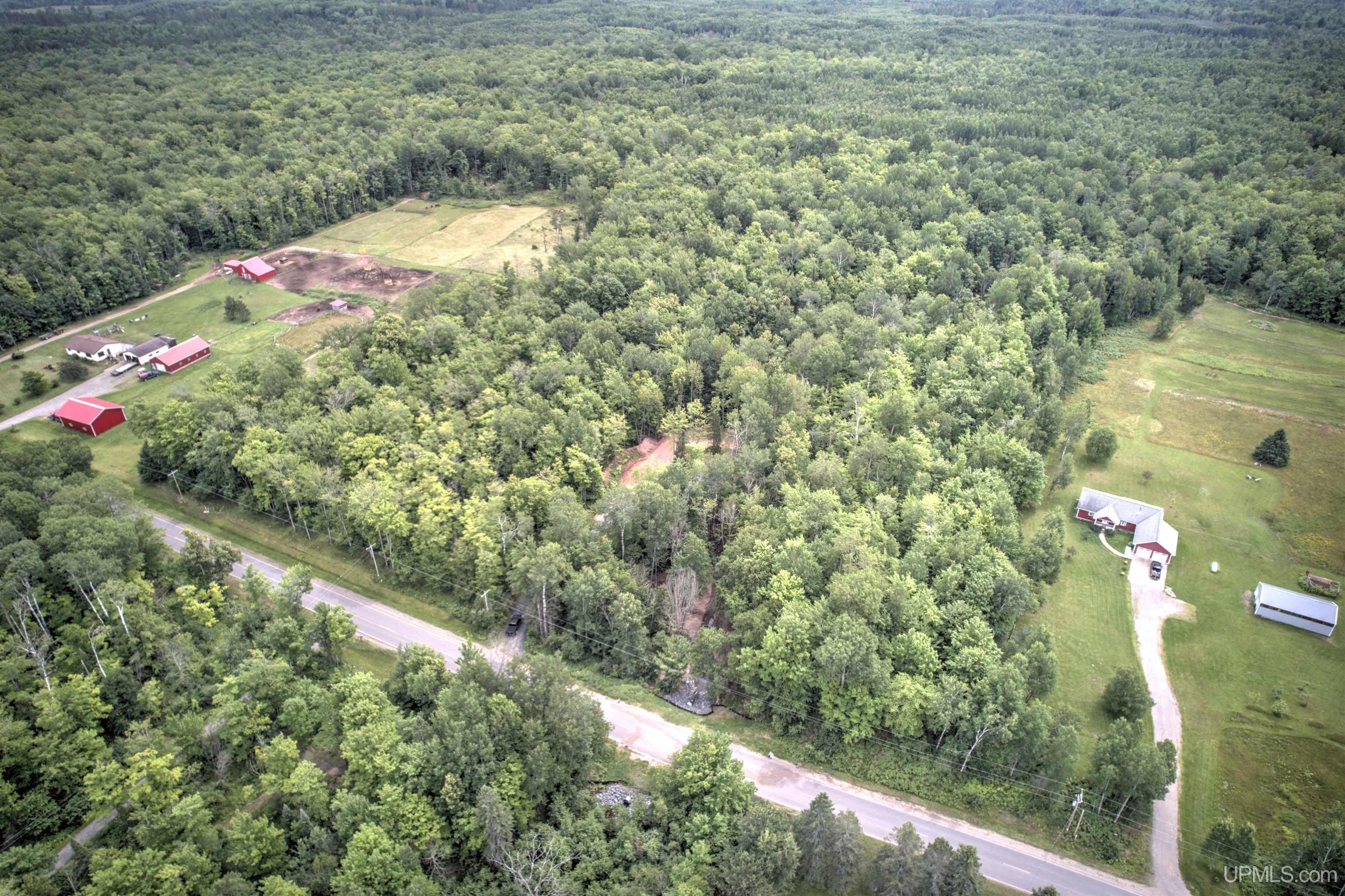 16386 Indian Cemetery Road Lanse, MI 49946 - Photo 19 of 20