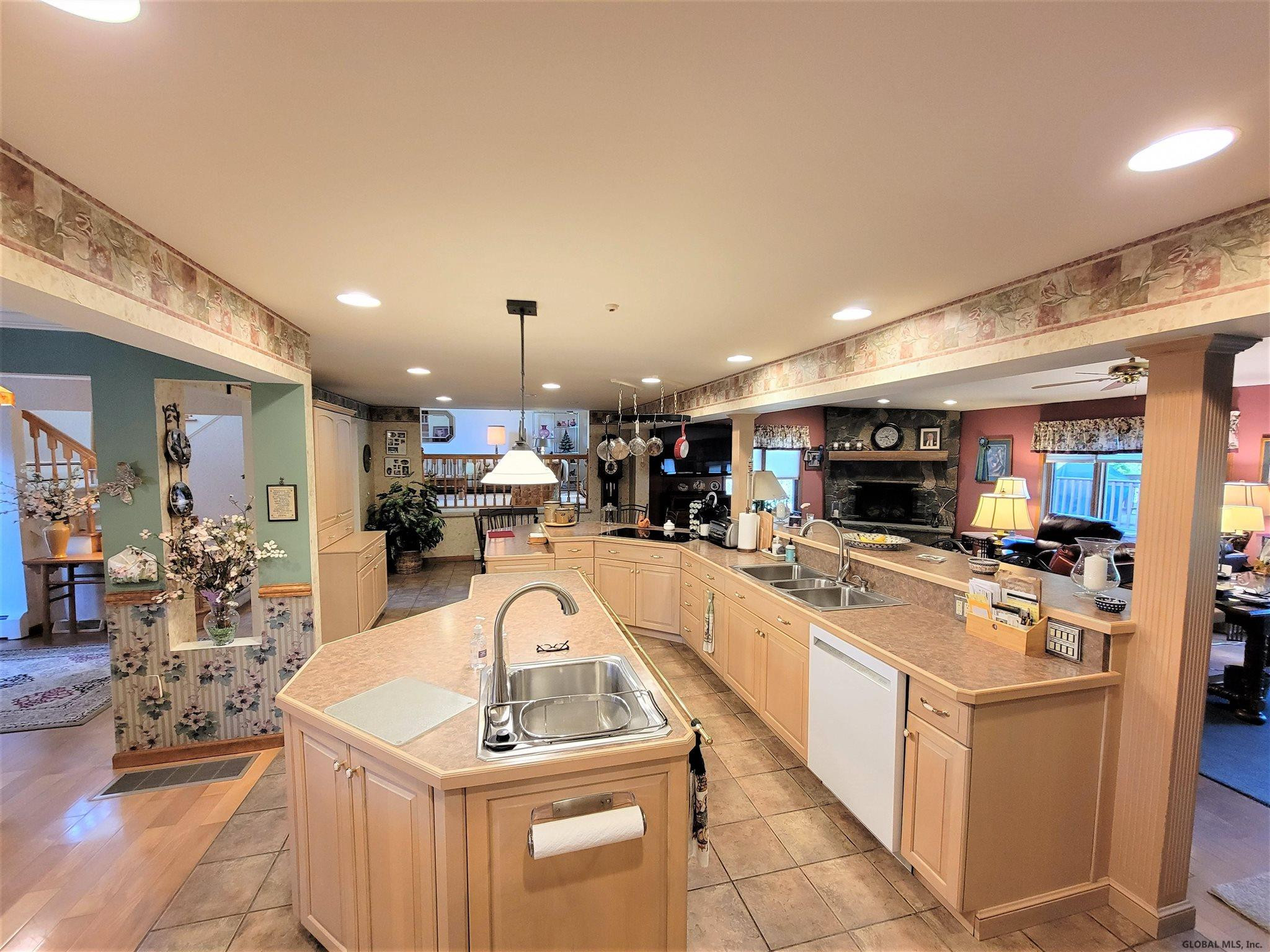 415 McCagg Road Kinderhook, NY 12184 - Photo 6 of 37 Photo 6